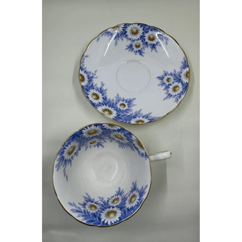 Grosvenor Bone China Tea Cup & Saucer‎ Blue Daisy Floral England Vintage